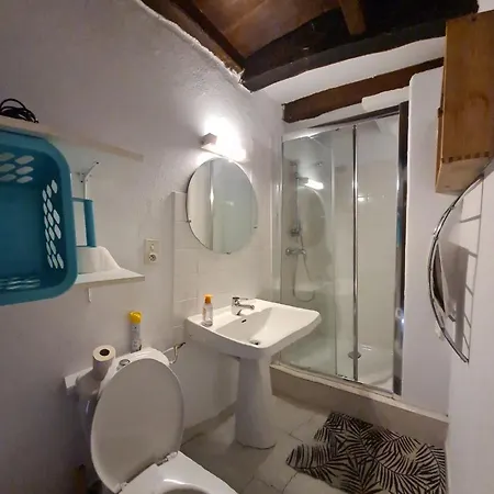 Maison De
