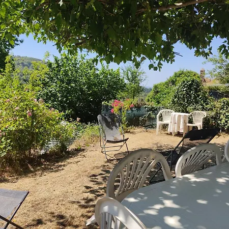 Holiday home Maison De *